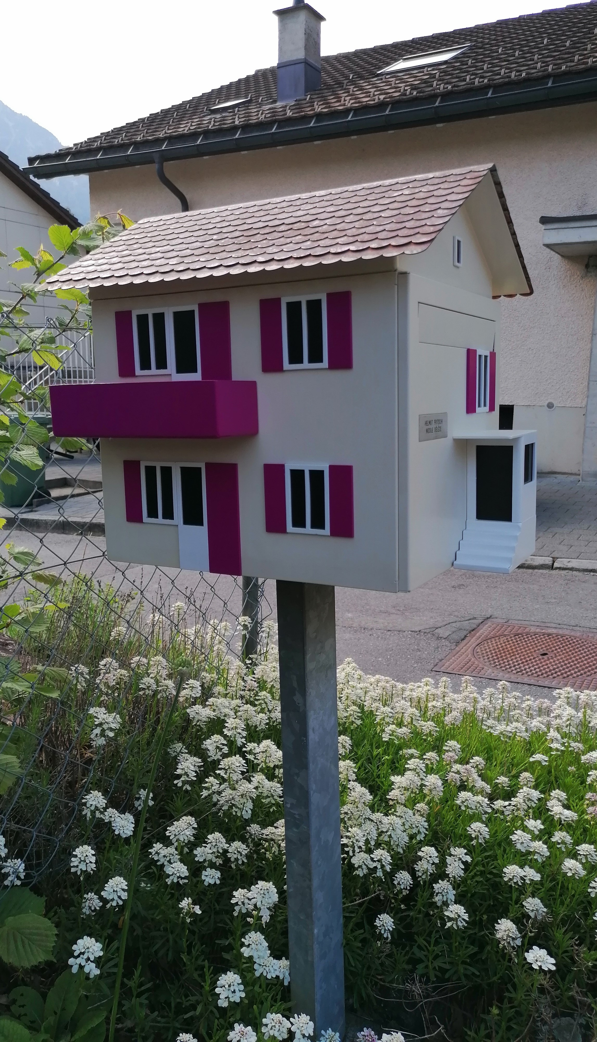 Briefkasten_Sonderanfertigung_HausStyle4.jpg